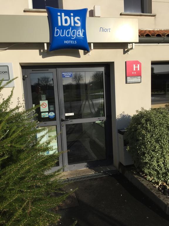 Ibis Budget Niort - La Creche Exterior photo