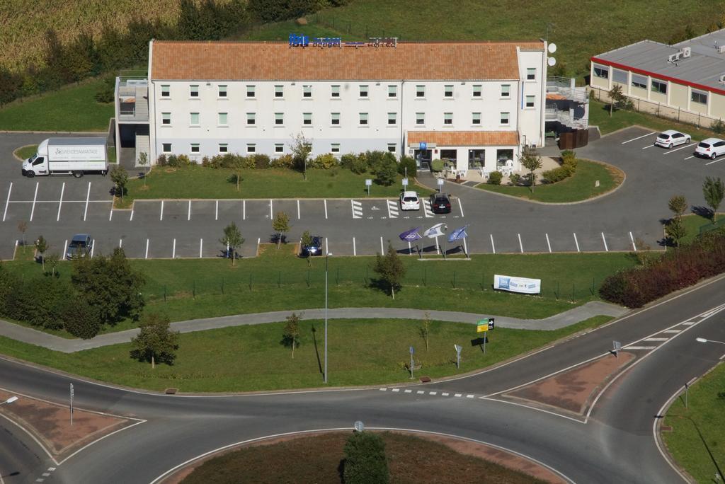 Ibis Budget Niort - La Creche Exterior photo