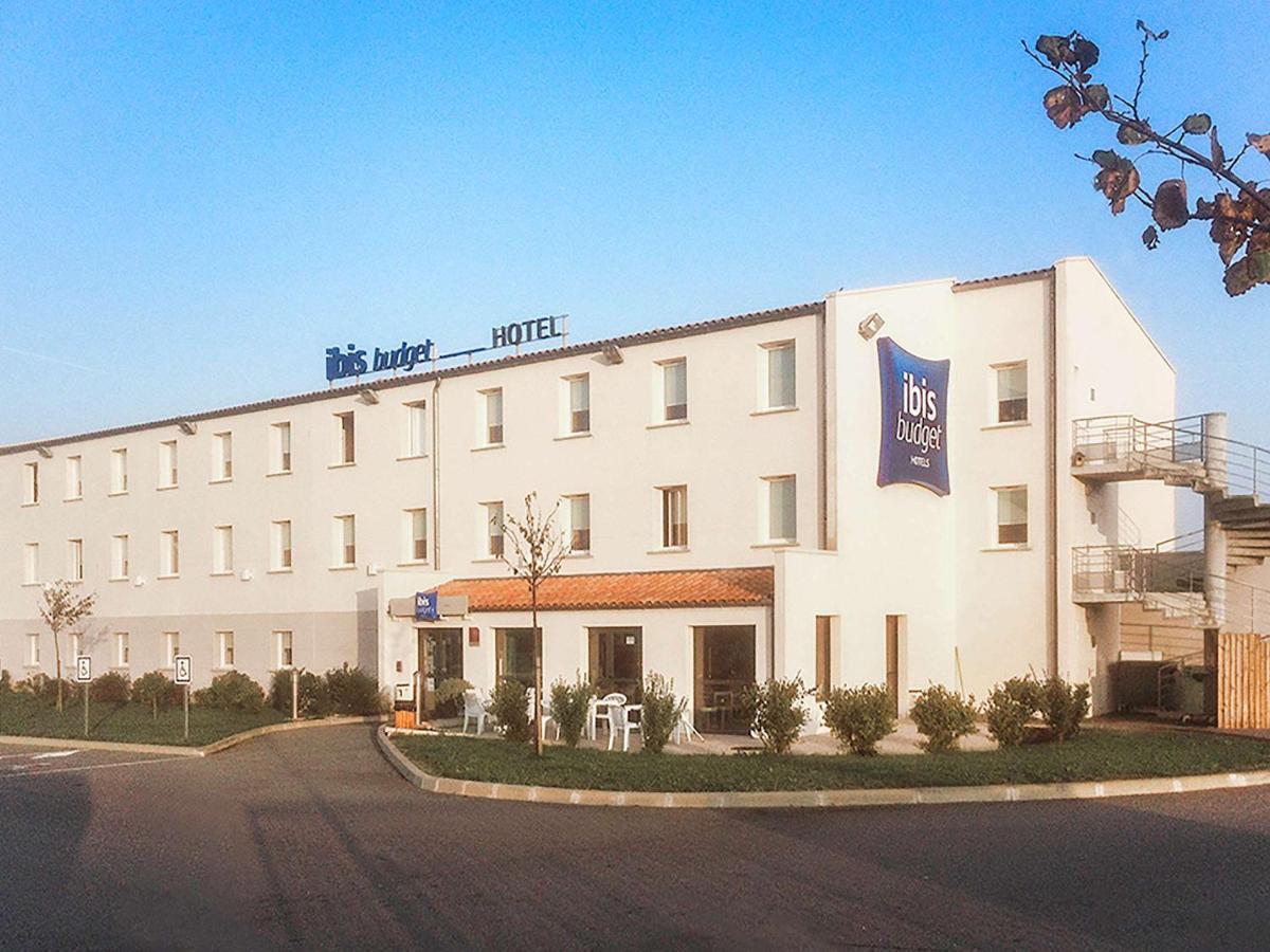 Ibis Budget Niort - La Creche Exterior photo